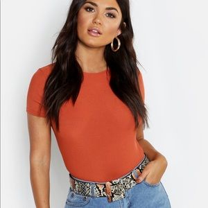 Rib Crew Neck Basic T-shirt